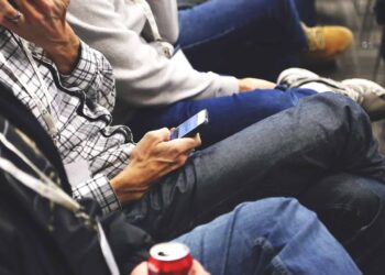 Image by StartupStockPhotos from Pixabay