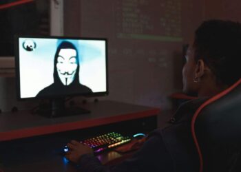 Photo by Tima Miroshnichenko: https://www.pexels.com/photo/man-in-black-hoodie-having-a-video-call-5380675/