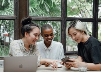 Report reveals top 2024 cybersecurity priorities for APAC IT and security leaders