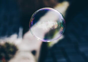 Photo by Markus Spiske: https://www.pexels.com/photo/transparent-blur-circle-reflection-2106442/