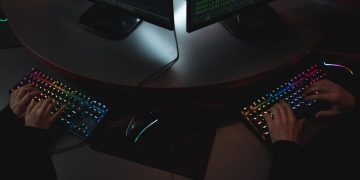 More Singapore firms setting up own SOCs