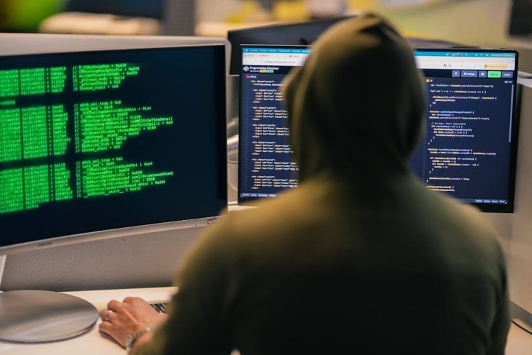 SentinelOne shifts from “find flaws” to “break attack chains”