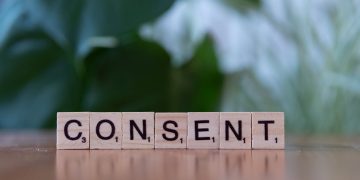 Consent-aware clean rooms move from collection to activation